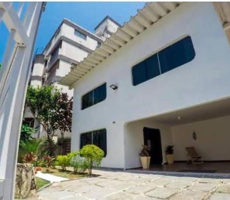 Perola House Ostello Guarujá Esterno foto