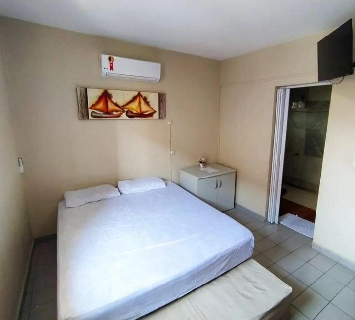 Perola House Ostello Guarujá Esterno foto