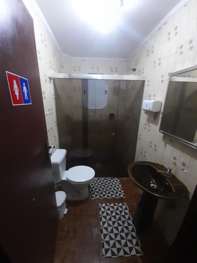 Perola House Ostello Guarujá Esterno foto